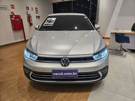 VOLKSWAGEN-POLO-2024