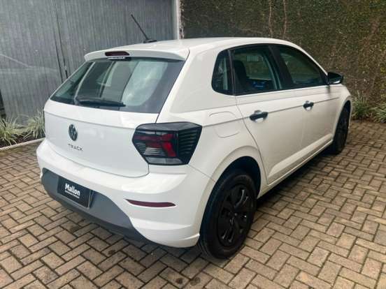 VOLKSWAGEN-POLO-2024
