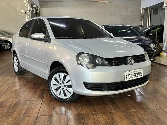 VOLKSWAGEN POLO 1.6 MI 8V FLEX 4P MANUAL