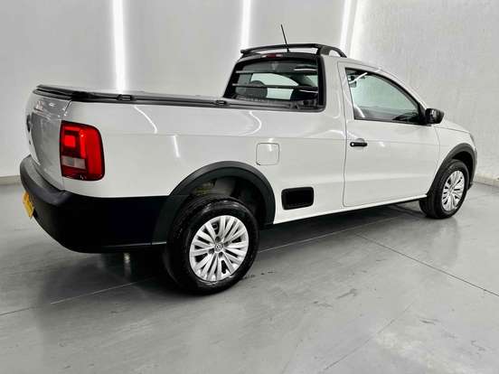 VOLKSWAGEN-SAVEIRO-2023