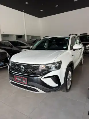 VOLKSWAGEN-TAOS-2023