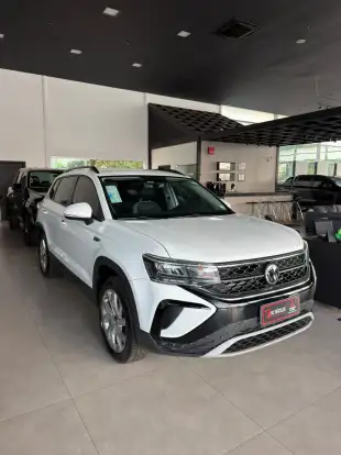 VOLKSWAGEN-TAOS-2023