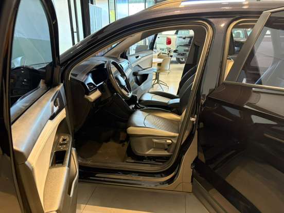 VOLKSWAGEN-TAOS-1.4 250 TSI TOTAL FLEX COMFORTLINE AUTOMÁTICO VOLKSWAGEN-TAOS-2022