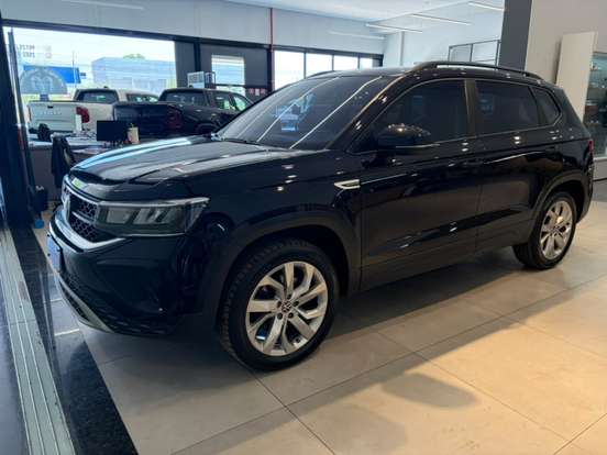 VOLKSWAGEN-TAOS-2022