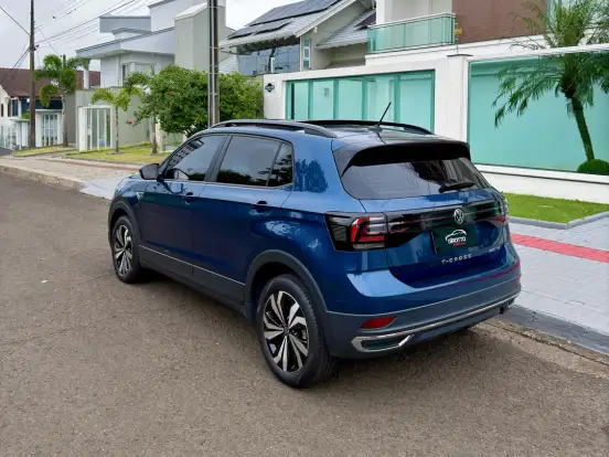 VOLKSWAGEN-T-CROSS-1.0 200 TSI TOTAL FLEX COMFORTLINE AUTOMÁTICO VOLKSWAGEN-T-CROSS-2024