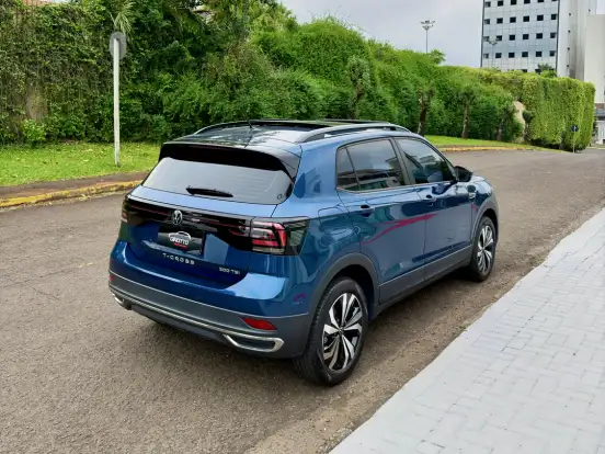 VOLKSWAGEN-T-CROSS-1.0 200 TSI TOTAL FLEX COMFORTLINE AUTOMÁTICO VOLKSWAGEN-T-CROSS-2024
