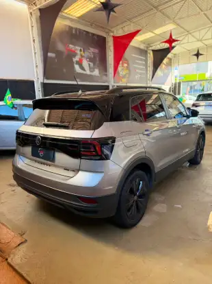 VOLKSWAGEN-T-CROSS-2023