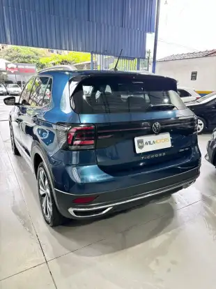 VOLKSWAGEN-T-CROSS-2022