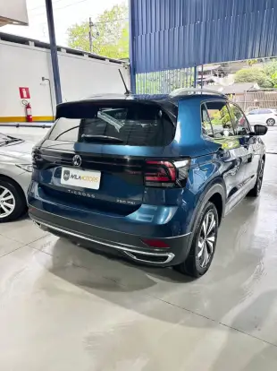 VOLKSWAGEN-T-CROSS-2022