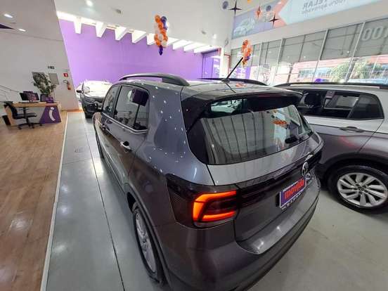 VOLKSWAGEN-T-CROSS-1.0 200 TSI TOTAL FLEX AUTOMÁTICO VOLKSWAGEN-T-CROSS-2024