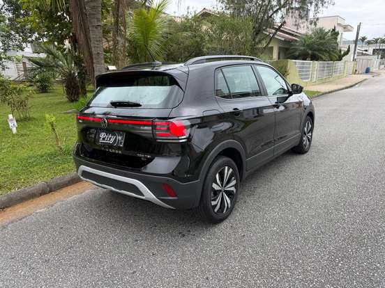 VOLKSWAGEN-T-CROSS-2024