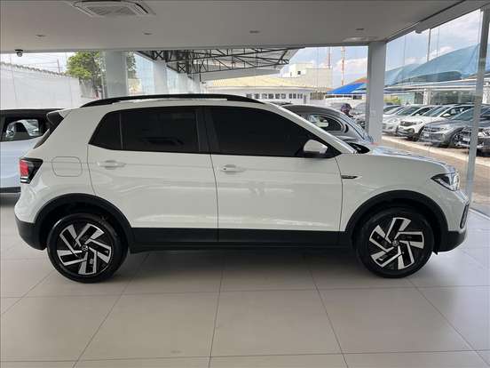 VOLKSWAGEN-T-CROSS-1.0 200 TSI TOTAL FLEX COMFORTLINE AUTOMÁTICO VOLKSWAGEN-T-CROSS-2024