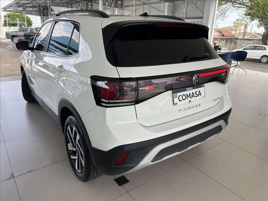 VOLKSWAGEN-T-CROSS-2024