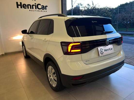 VOLKSWAGEN-T-CROSS-2021