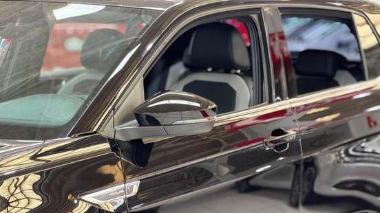 VOLKSWAGEN-T-CROSS-2021