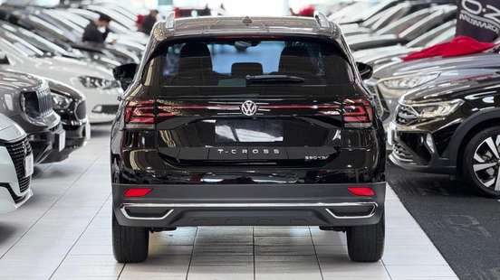 VOLKSWAGEN-T-CROSS-2021