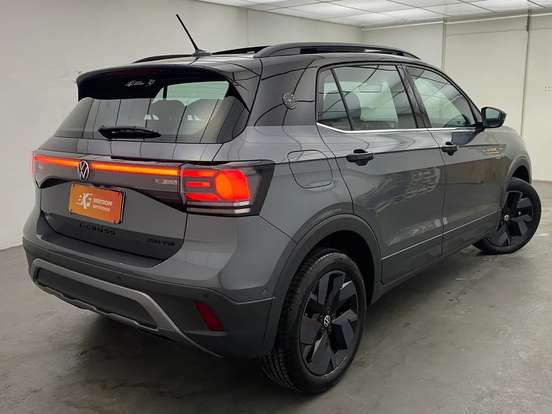 VOLKSWAGEN-T-CROSS-2025