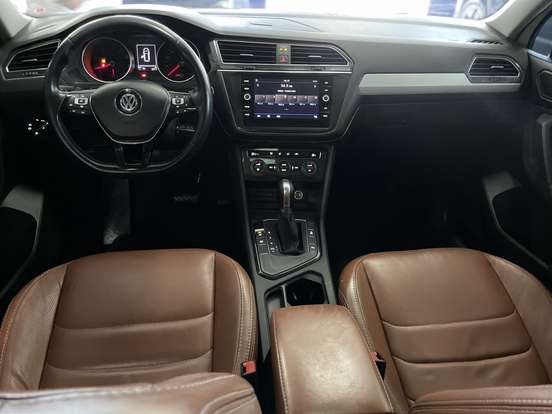 VOLKSWAGEN-TIGUAN-2019