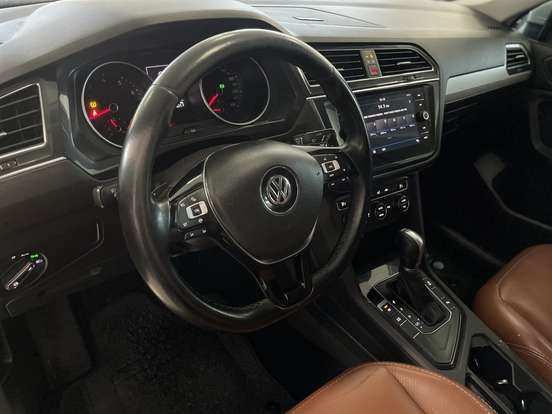 VOLKSWAGEN-TIGUAN-2019