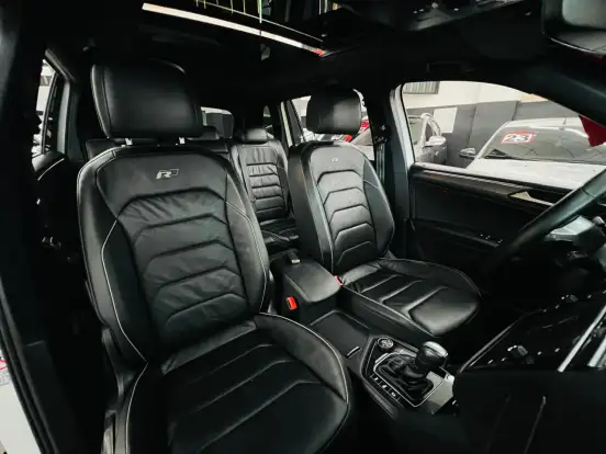 VOLKSWAGEN-TIGUAN-2021
