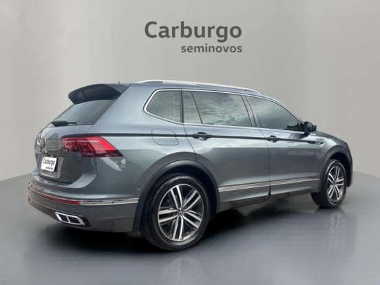 VOLKSWAGEN-TIGUAN-2.0 300 TSI GASOLINA ALLSPACE R-LINE AUTOMÁTICO VOLKSWAGEN-TIGUAN-2024