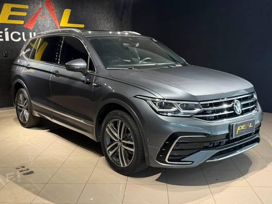VOLKSWAGEN TIGUAN 2.0 300 TSI GASOLINA ALLSPACE R-LINE AUTOMÁTICO