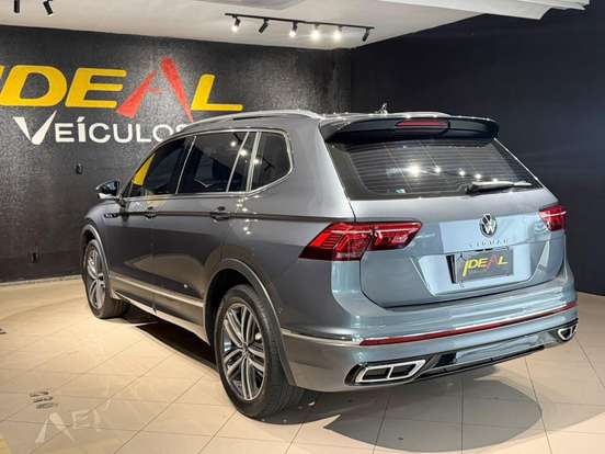 VOLKSWAGEN-TIGUAN-2.0 300 TSI GASOLINA ALLSPACE R-LINE AUTOMÁTICO VOLKSWAGEN-TIGUAN-2023