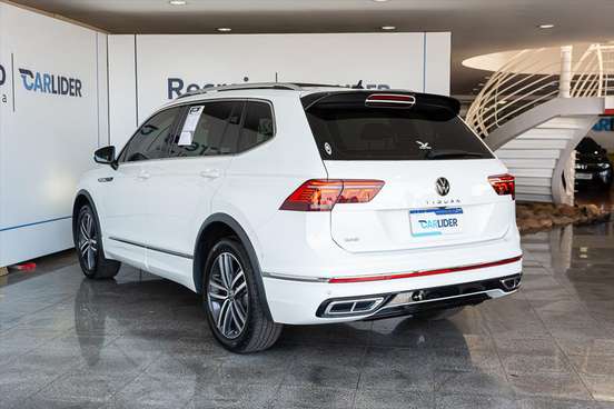 VOLKSWAGEN-TIGUAN-2024
