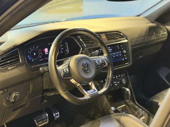 VOLKSWAGEN-TIGUAN-2019