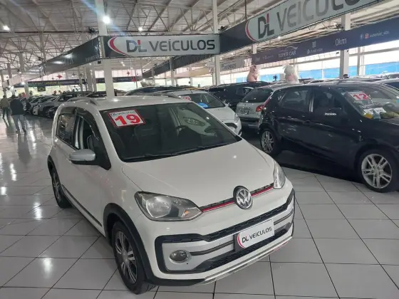 VOLKSWAGEN UP 1.0 TSI MOVE UP 12V FLEX 4P MANUAL