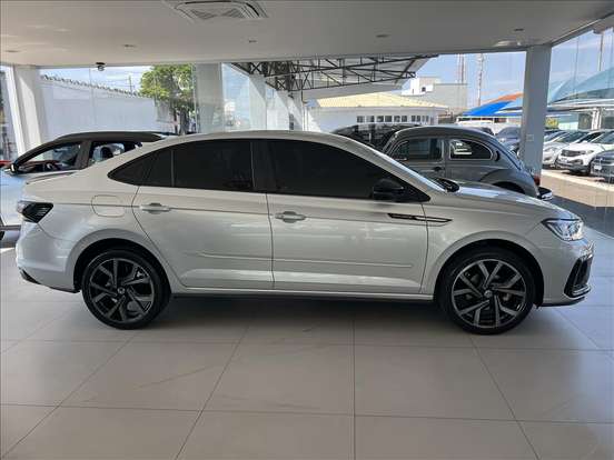VOLKSWAGEN-VIRTUS-2024