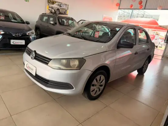 VOLKSWAGEN-VOYAGE-2015