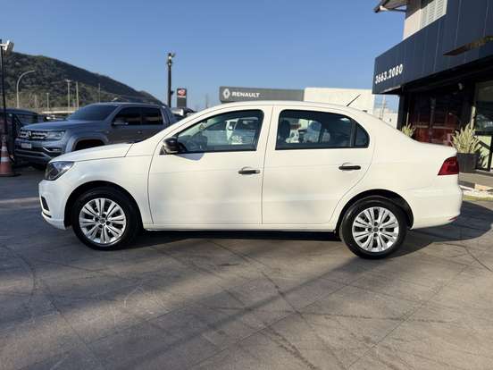 VOLKSWAGEN-VOYAGE-2022