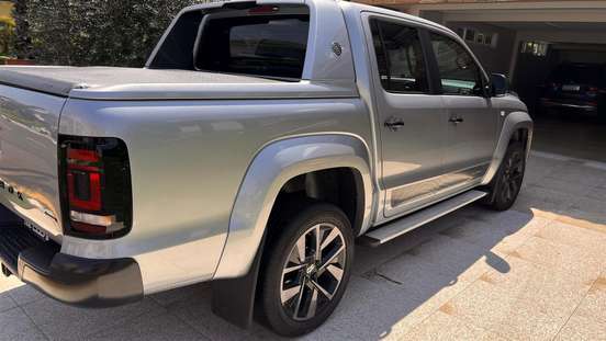 VOLKSWAGEN-AMAROK-2024