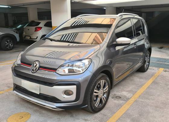 VOLKSWAGEN CROSS UP 1.0 TSI 12V FLEX 4P MANUAL