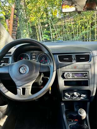 VOLKSWAGEN-FOX-1.6 MI PRIME 8V FLEX 4P MANUAL VOLKSWAGEN-FOX-2010