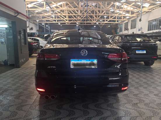 VOLKSWAGEN-JETTA-2016