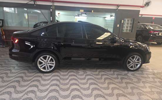 VOLKSWAGEN-JETTA-2016