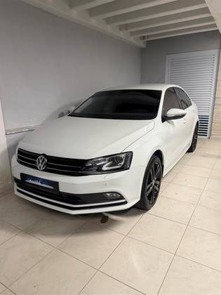 VOLKSWAGEN JETTA 2.0 TSI HIGHLINE 211CV GASOLINA 4P TIPTRONIC