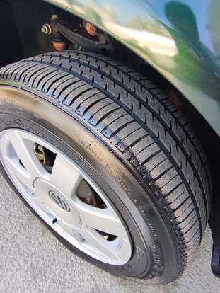 VOLKSWAGEN-PASSAT-1998