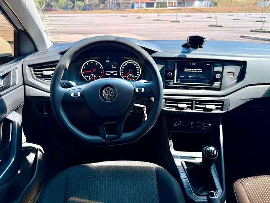 VOLKSWAGEN-POLO-1.0 MPI TOTAL FLEX MANUAL VOLKSWAGEN-POLO-2020