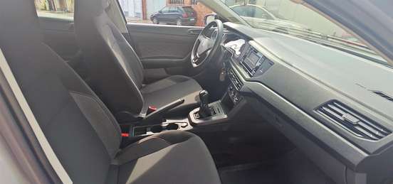 VOLKSWAGEN-POLO-2023