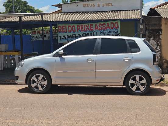 VOLKSWAGEN-POLO-1.6 MI 8V FLEX 4P MANUAL VOLKSWAGEN-POLO-2014