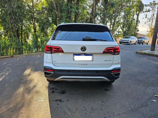 VOLKSWAGEN-TAOS-1.4 250 TSI TOTAL FLEX HIGHLINE AUTOMÁTICO VOLKSWAGEN-TAOS-2022