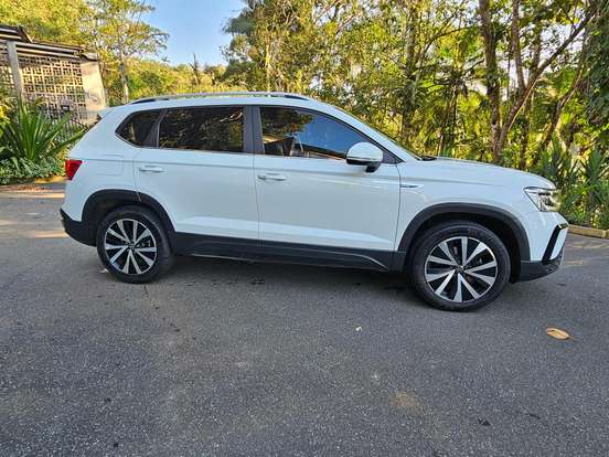 VOLKSWAGEN-TAOS-1.4 250 TSI TOTAL FLEX HIGHLINE AUTOMÁTICO VOLKSWAGEN-TAOS-2022