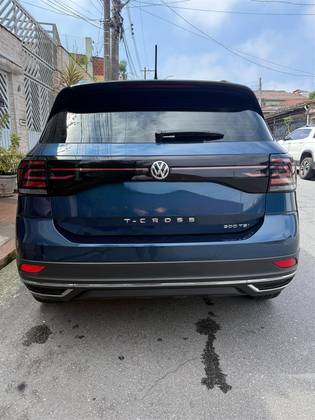 VOLKSWAGEN T-CROSS 1.0 200 TSI TOTAL FLEX COMFORTLINE AUTOMÁTICO
