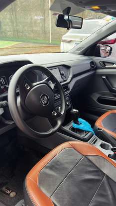 VOLKSWAGEN-T-CROSS-2020