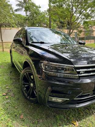VOLKSWAGEN-TIGUAN-2021