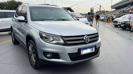 VOLKSWAGEN-TIGUAN-2.0 TSI 16V TURBO GASOLINA 4P TIPTRONIC VOLKSWAGEN-TIGUAN-2013