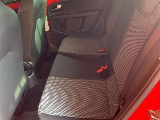 VOLKSWAGEN-UP-1.0 MPI MOVE UP 12V FLEX 4P AUTOMATIZADO VOLKSWAGEN-UP-2014